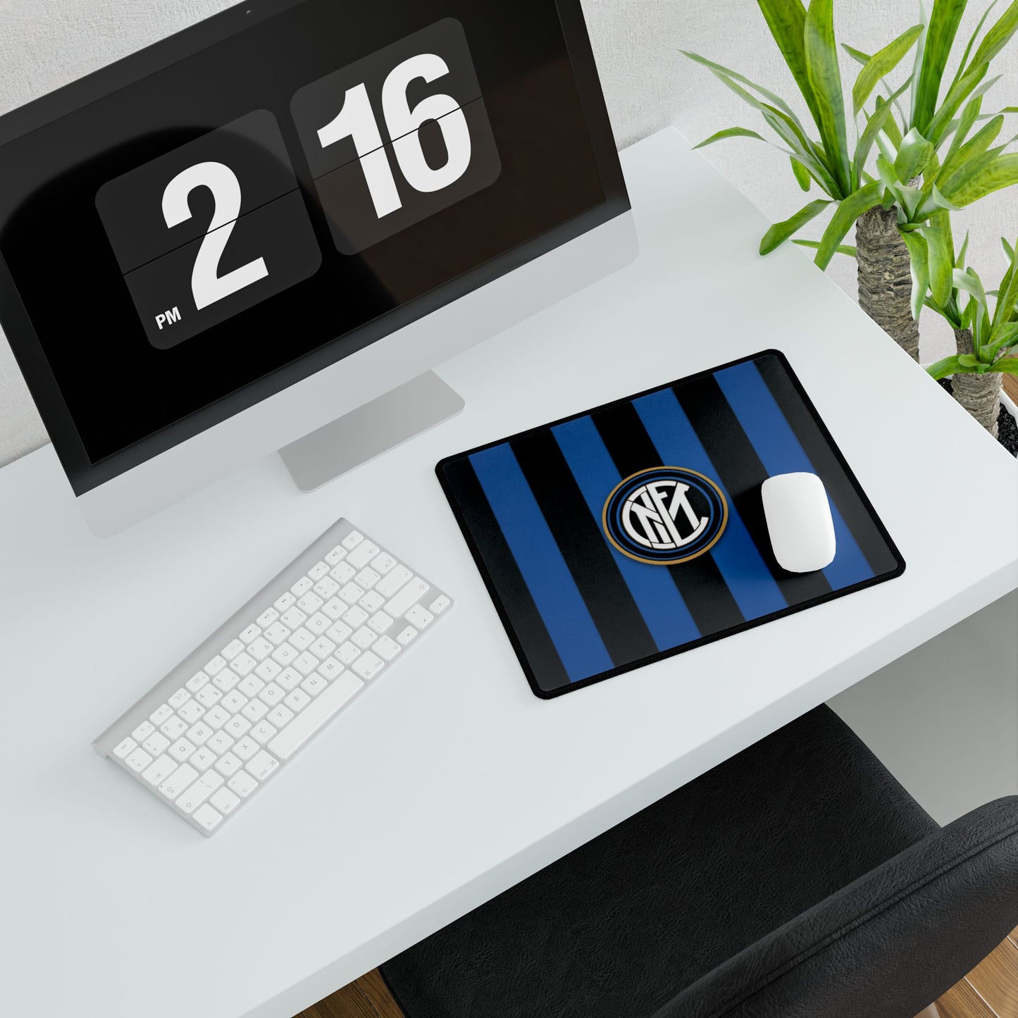 Inter Milan Desk Mat - Perfect for Gamers, Home Offices, Sports Fans, Great Gift for Birthdays, Graduation, Holidays